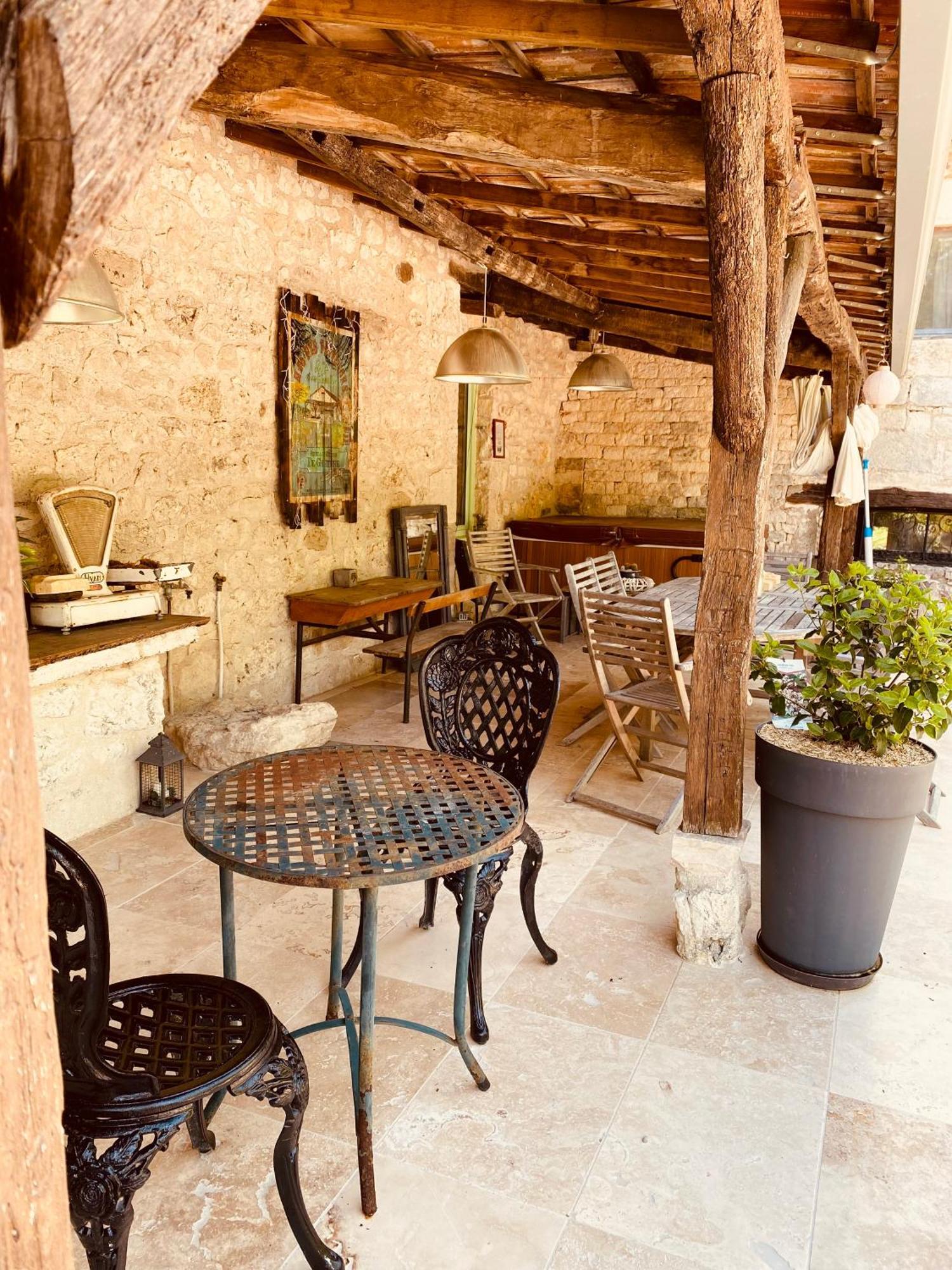 Maison de vacances Le Mas des papillons Fargues  Extérieur photo